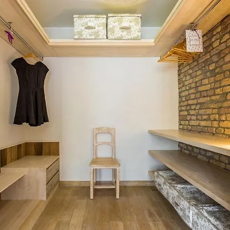 Apartment Boutique Near Parliament *